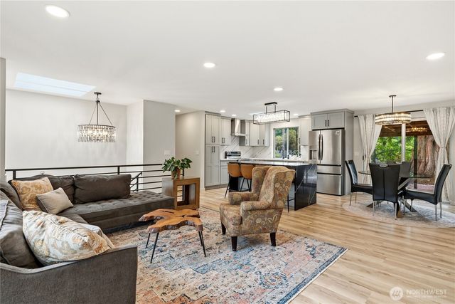 11212 NE 145th Street, Kirkland, WA 98034