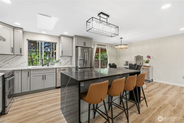 11212 NE 145th Street, Kirkland, WA 98034