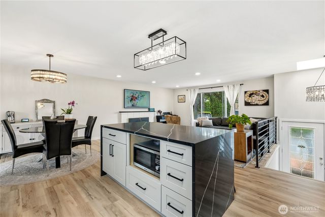 11212 NE 145th Street, Kirkland, WA 98034