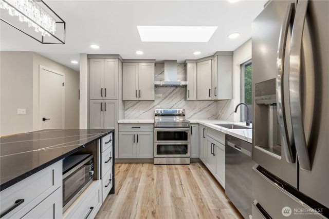 11212 NE 145th Street, Kirkland, WA 98034