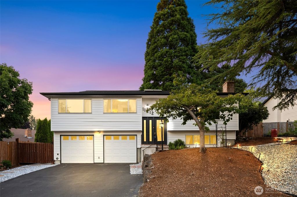 11212 NE 145th Street, Kirkland, WA 98034