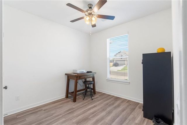 306 N Anser Bend, Farmington, AR 72730