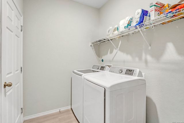 3200 Broad View, Seguin, TX 78155