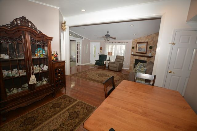 556 Center Hill, Plum Boro, PA 15239