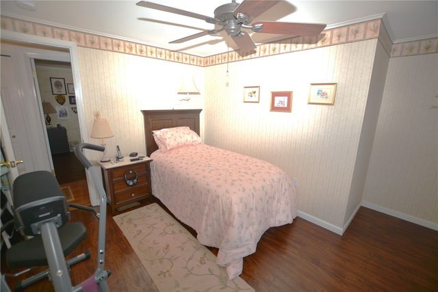 556 Center Hill, Plum Boro, PA 15239