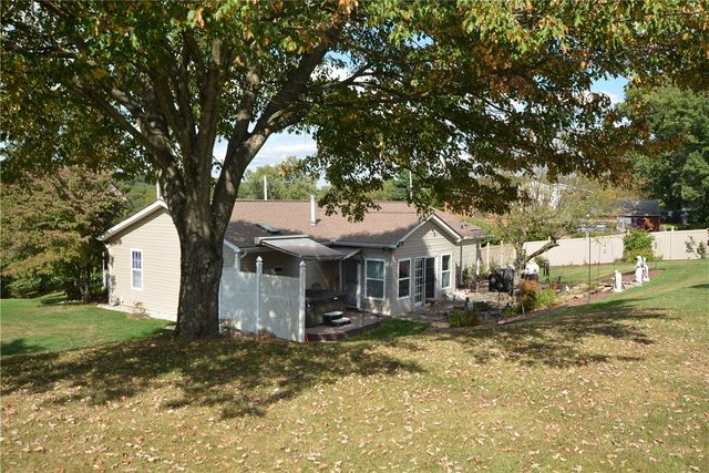 556 Center Hill, Plum Boro, PA 15239