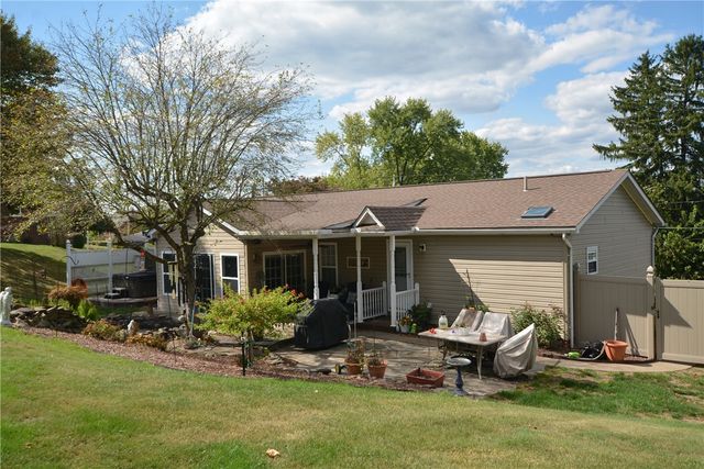 556 Center Hill, Plum Boro, PA 15239