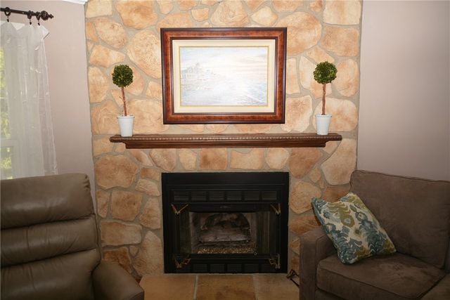 556 Center Hill, Plum Boro, PA 15239