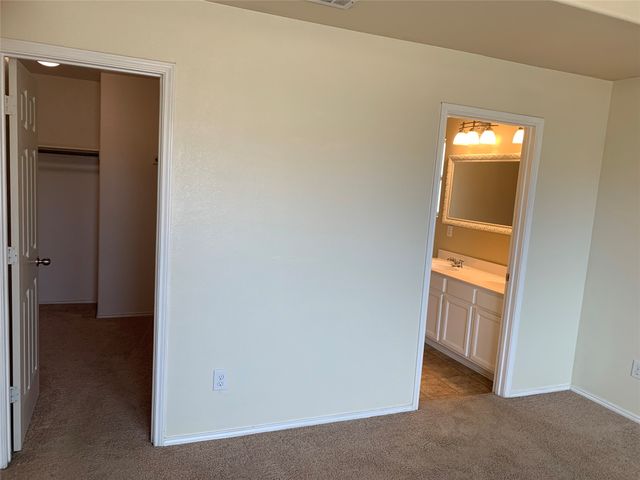 3208 Sadie Trail, Fort Worth, TX 76137