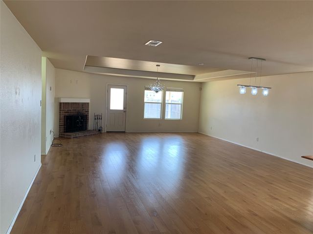 3208 Sadie Trail, Fort Worth, TX 76137