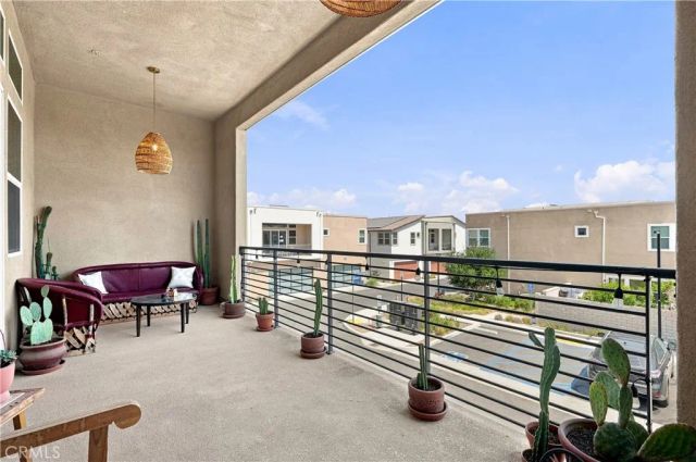 27628 Exploration, Valencia, CA 91381