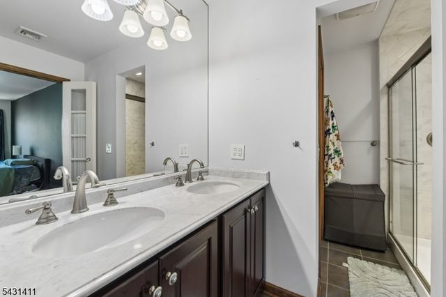 213 Stanhope Rd, Sparta Twp., NJ 07871