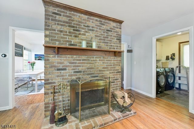 213 Stanhope Rd, Sparta Twp., NJ 07871