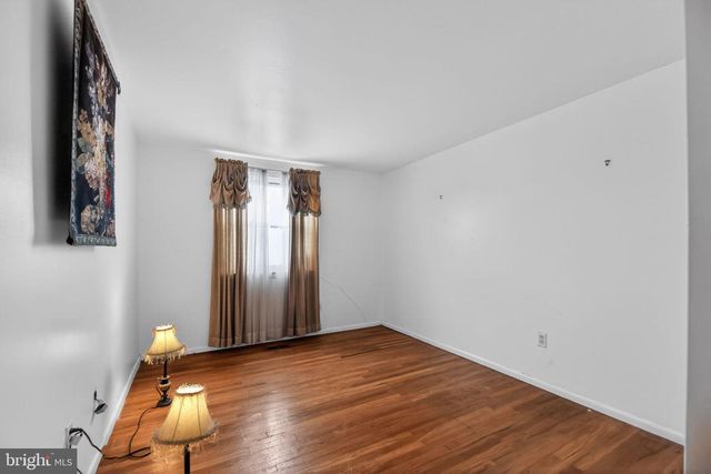 12030 ALBERTA DR, Philadelphia, PA 19154