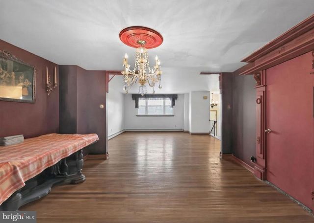 12030 ALBERTA DR, Philadelphia, PA 19154