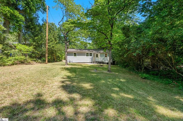 12 Merlocke Drive, Greenville, SC 29607