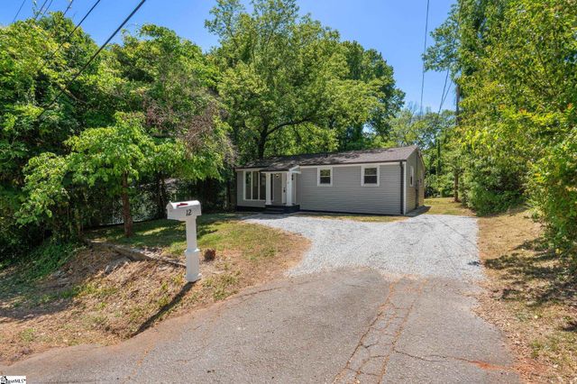 12 Merlocke Drive, Greenville, SC 29607