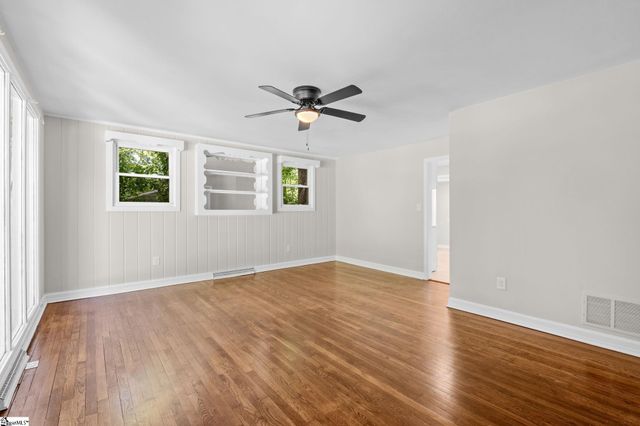 12 Merlocke Drive, Greenville, SC 29607