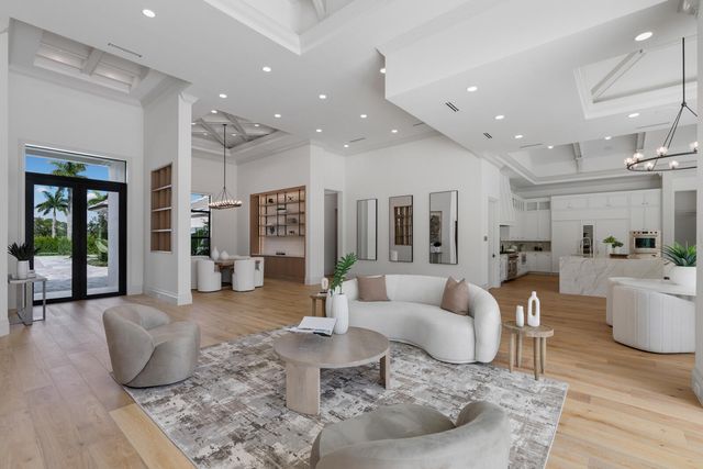 14699 Black Bear Road, Palm Beach Gardens, FL 33418