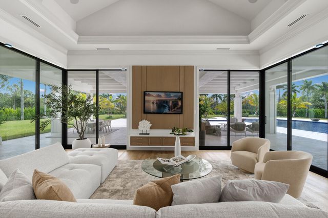 14699 Black Bear Road, Palm Beach Gardens, FL 33418