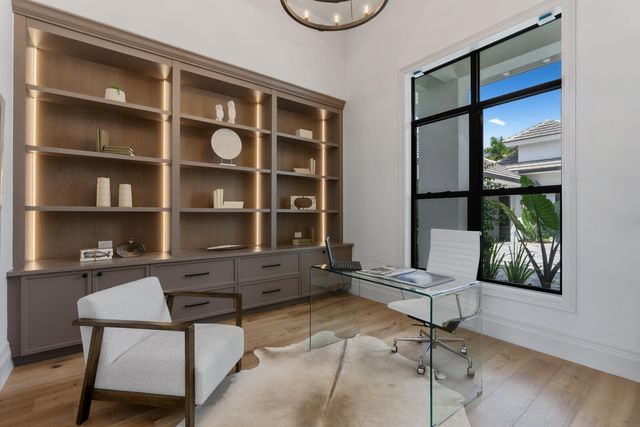 14699 Black Bear Road, Palm Beach Gardens, FL 33418