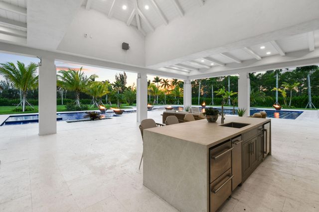 14699 Black Bear Road, Palm Beach Gardens, FL 33418