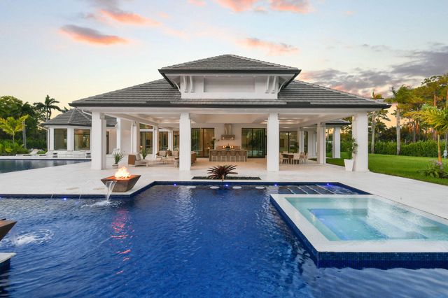 14699 Black Bear Road, Palm Beach Gardens, FL 33418