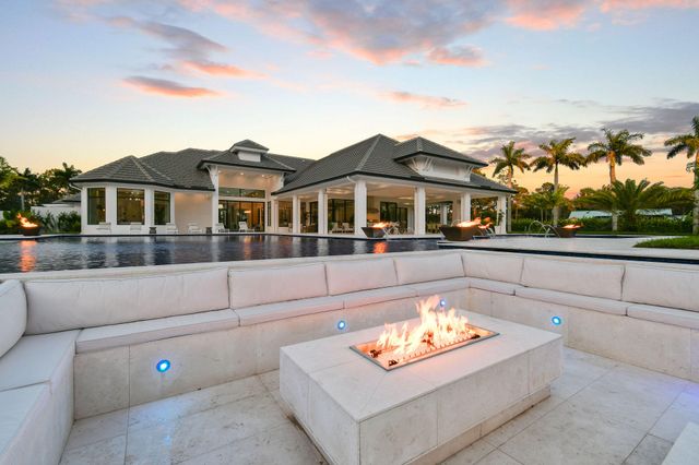 14699 Black Bear Road, Palm Beach Gardens, FL 33418