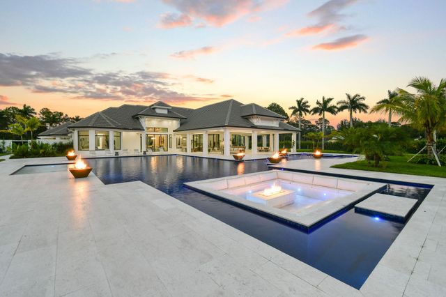 14699 Black Bear Road, Palm Beach Gardens, FL 33418