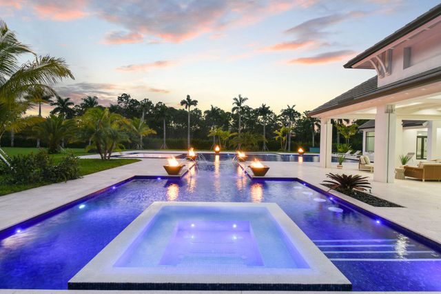 14699 Black Bear Road, Palm Beach Gardens, FL 33418