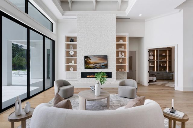 14699 Black Bear Road, Palm Beach Gardens, FL 33418