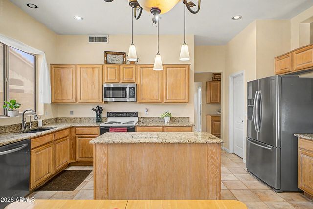 250 S GIBSON Street, Gilbert, AZ 85296