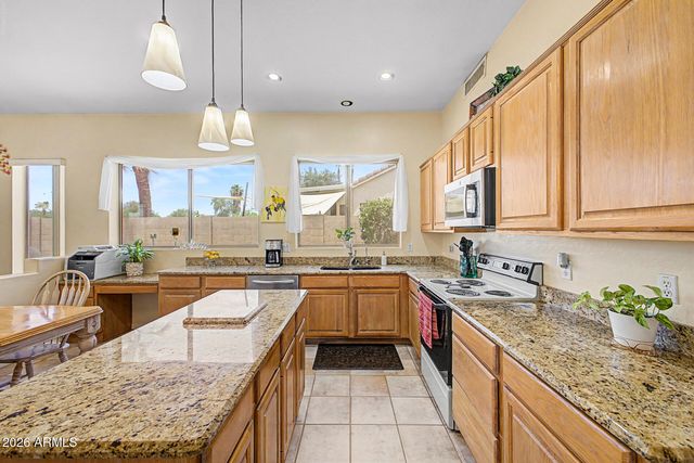 250 S GIBSON Street, Gilbert, AZ 85296