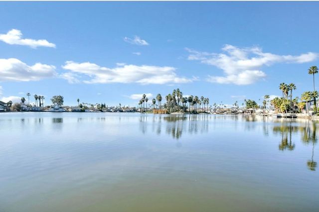 730 Beaver Ln, Discovery Bay, CA 94505