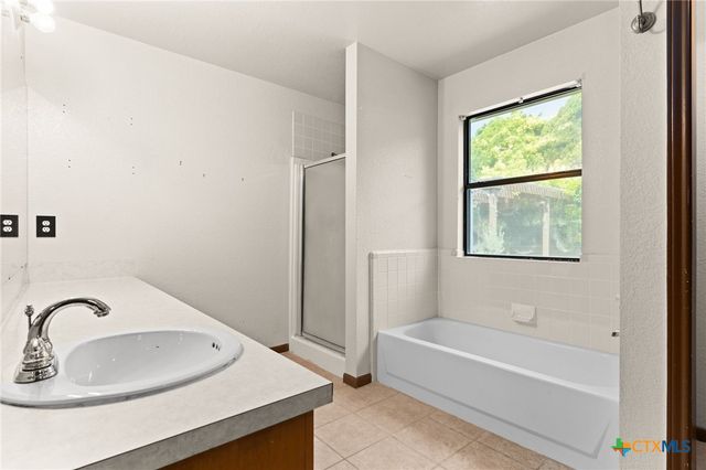 309 W Blancas Drive, Copperas Cove, TX 76522