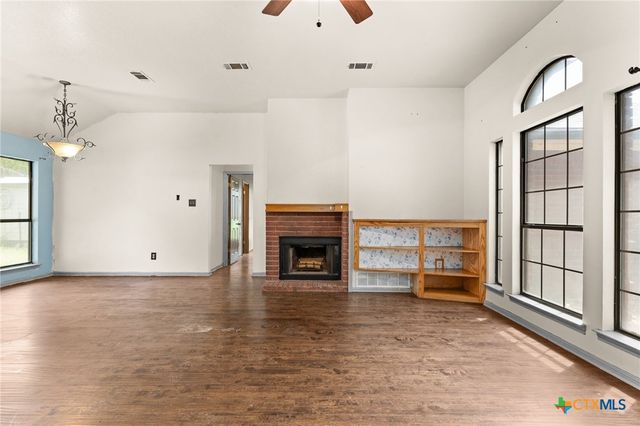 309 W Blancas Drive, Copperas Cove, TX 76522