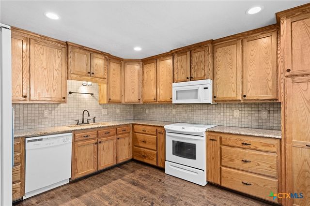 309 W Blancas Drive, Copperas Cove, TX 76522