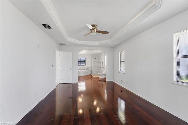 2329 SW 32nd ST, Cape Coral, FL 33914