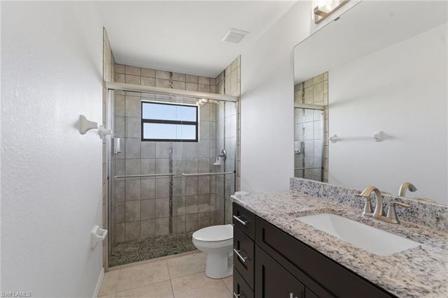 2329 SW 32nd ST, Cape Coral, FL 33914