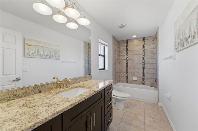 2329 SW 32nd ST, Cape Coral, FL 33914