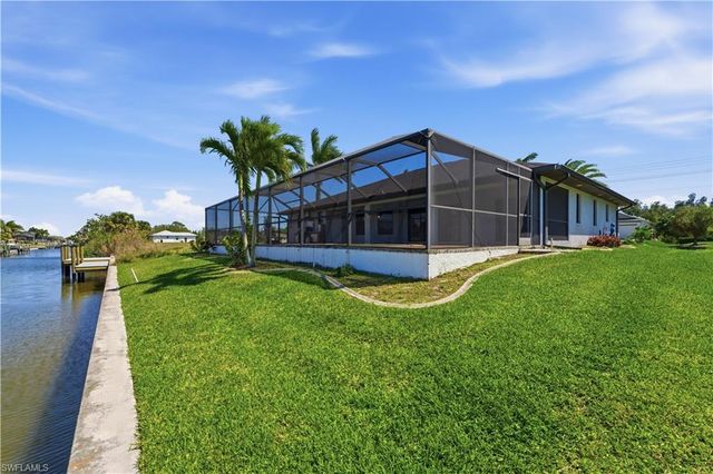 2329 SW 32nd ST, Cape Coral, FL 33914