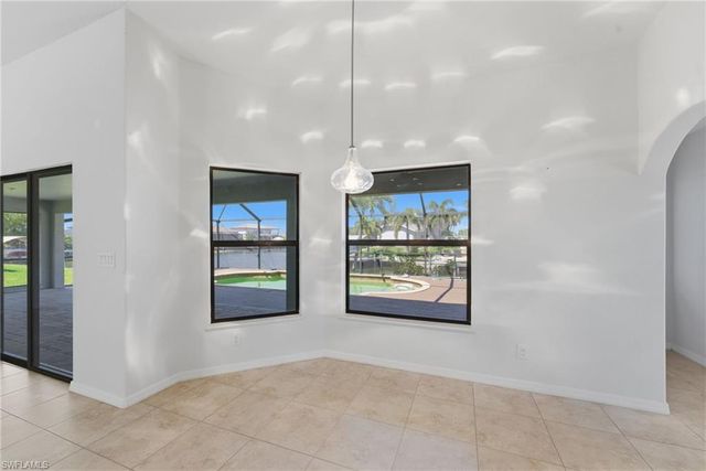 2329 SW 32nd ST, Cape Coral, FL 33914