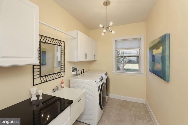 5800 NASH DR, Pipersville, PA 18947
