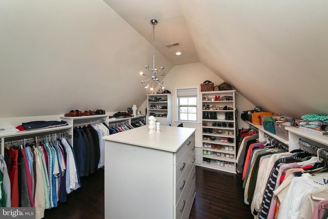 5800 NASH DR, Pipersville, PA 18947