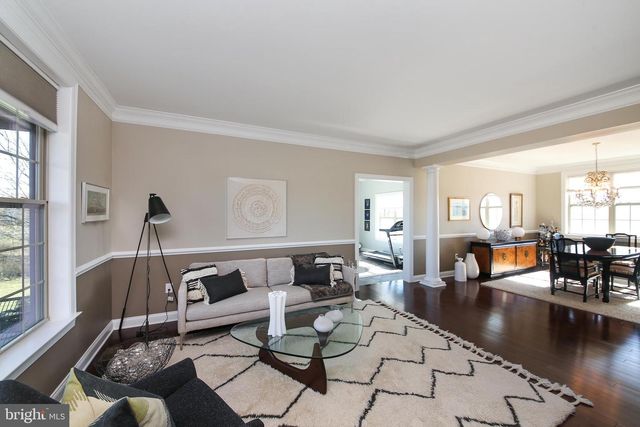 5800 NASH DR, Pipersville, PA 18947