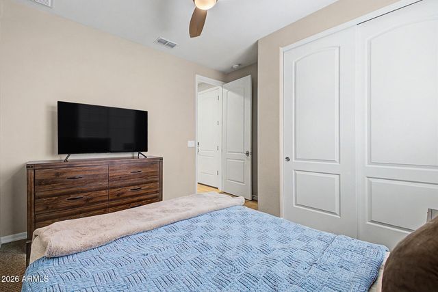 15918 S 11TH Way, Phoenix, AZ 85048