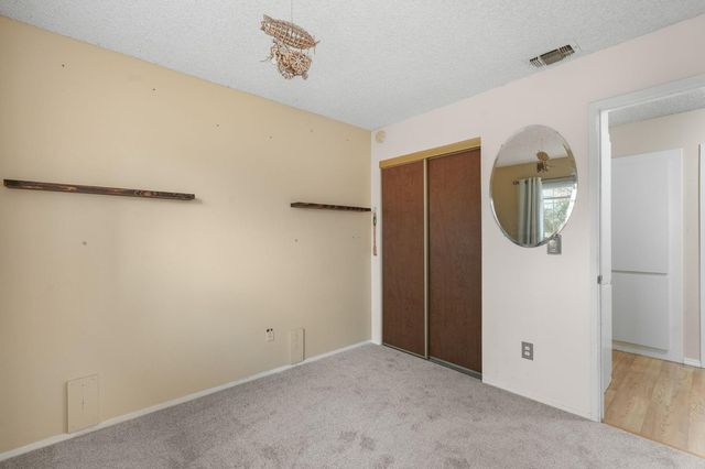 6605 Vierna Ct, Citrus Heights, CA 95621