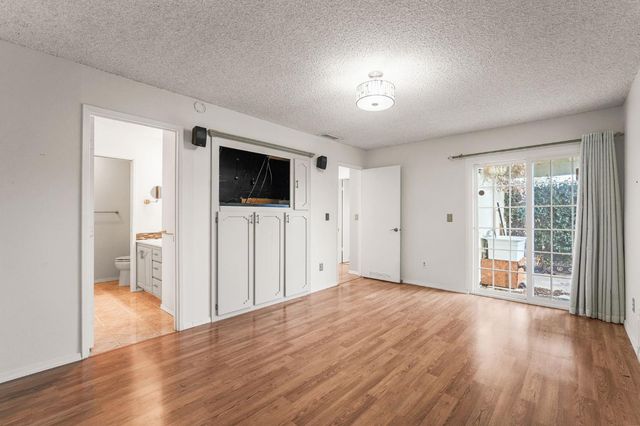 6605 Vierna Ct, Citrus Heights, CA 95621