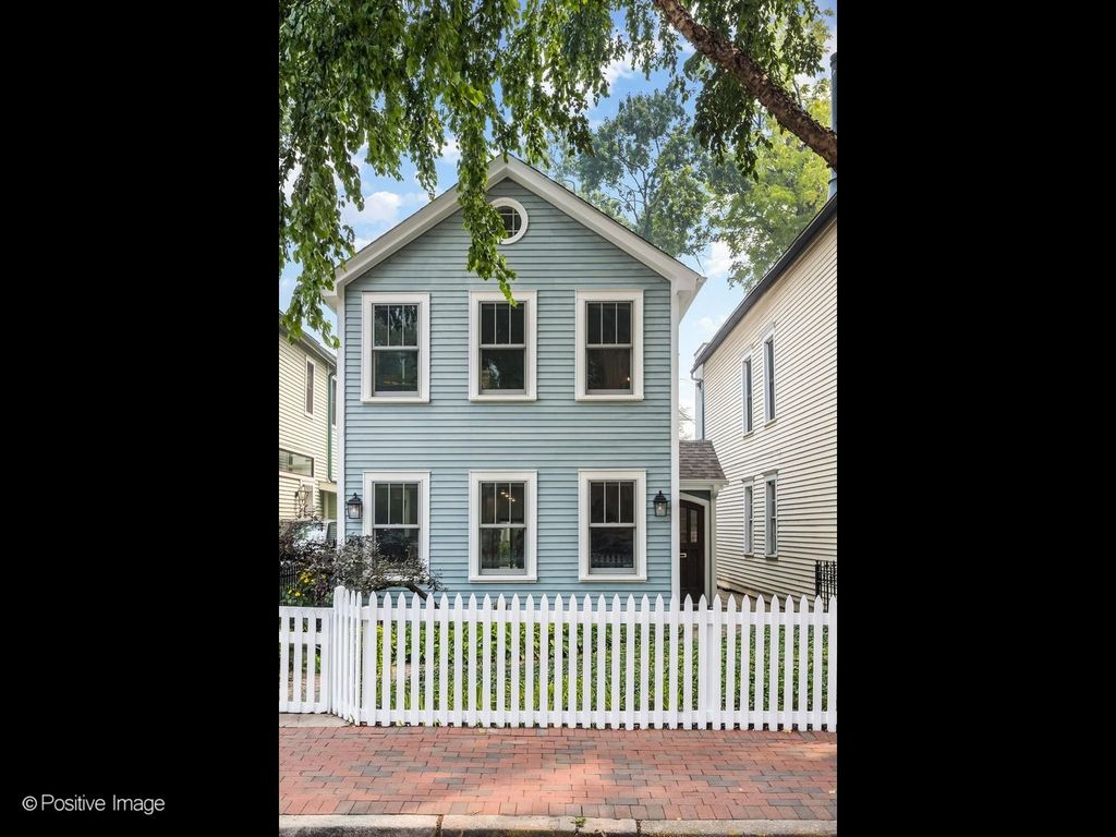 333 W MENOMONEE Street, Chicago, IL 60614 — photo 2