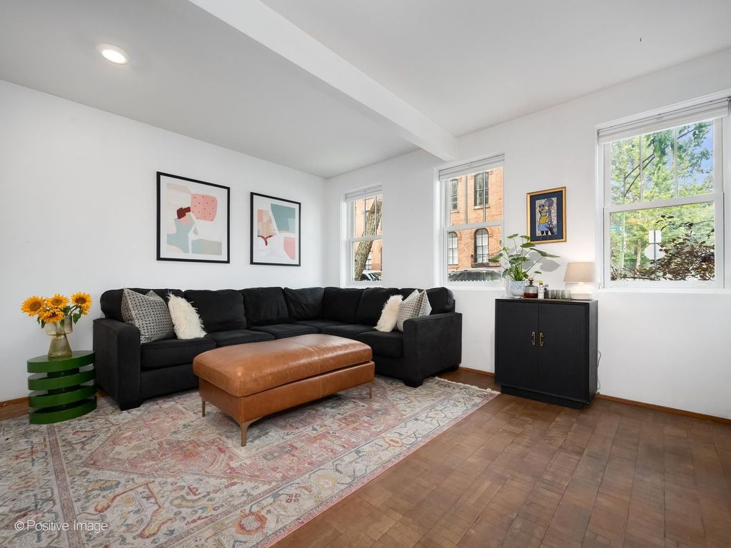 333 W MENOMONEE Street, Chicago, IL 60614 — photo 5